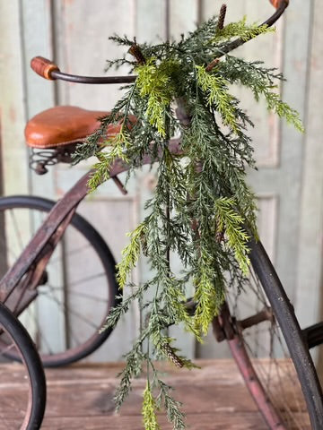 Prickly Pine Hanging Snow stem