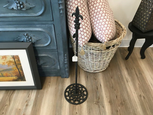 Wreath Holder