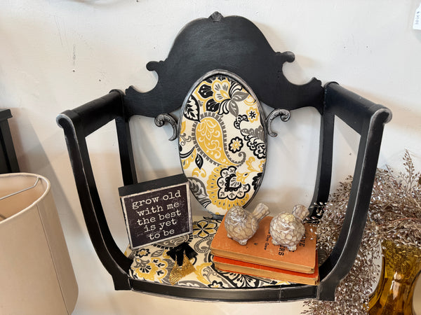 Kerry the Victorian chair shelf
