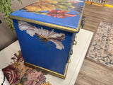 Gorgeous blue jewelry box  with stunning florals