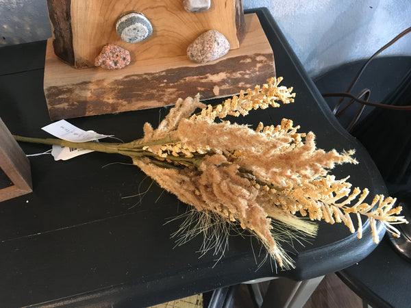 Fall Tan Fern Pick
