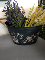Black & Roses tin