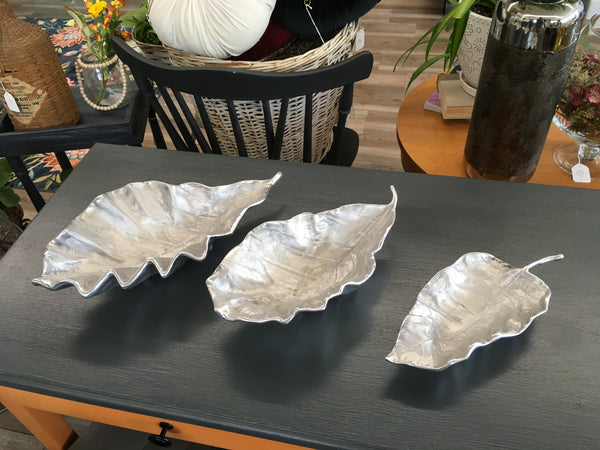 Metal Leaf Bowls