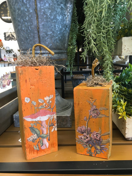 Pumpkin block w/floral-short