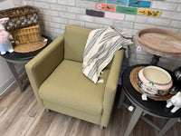 Shelby the Modern Green arm chair