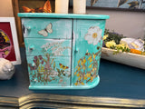 Spring green & white  jewelry box pretty flowers