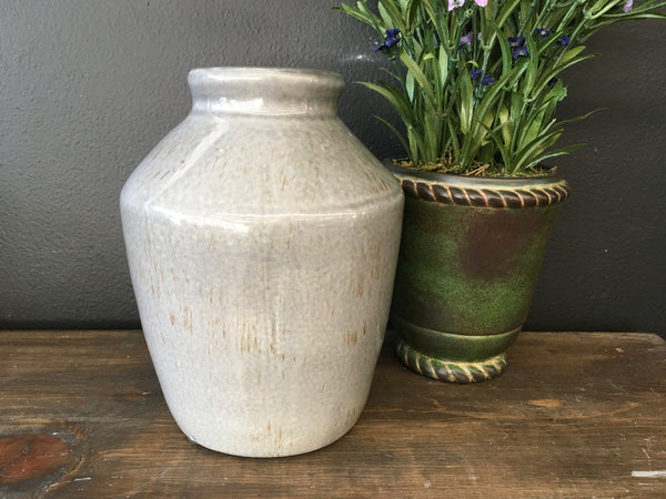 Ceramic gray vase