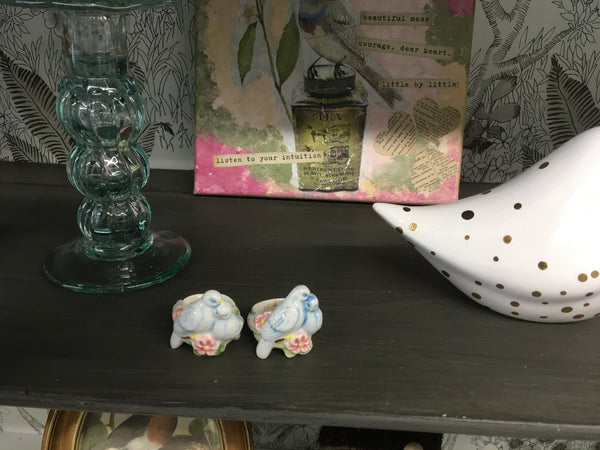 Avon 1988 Pair of Bird Napkin Rings