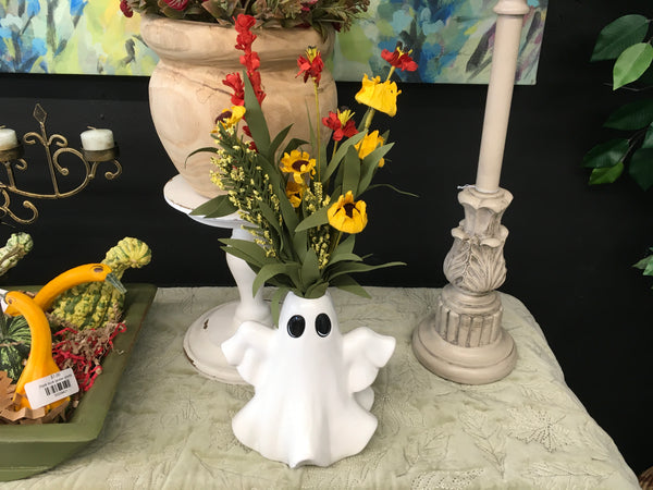 Ghost Vase