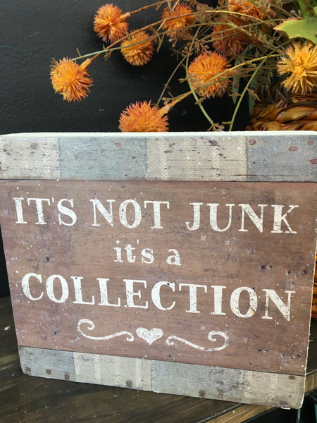Junk Collection Shelf Sitter