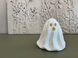 Flowy Ceramic Ghost
