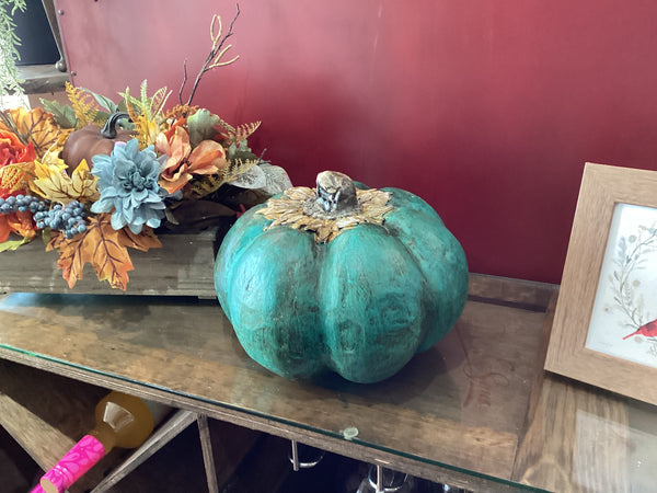 Turq Pumpkin with Sunflower Mold