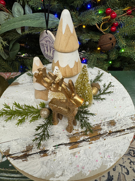 Wood slice w/ deer & trees
