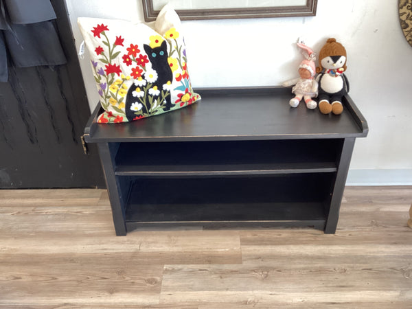 Mud room Bench w/lower shelf